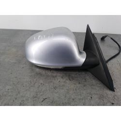 LUSTERKO PRAWE VW PASSAT B5 FL 1.9 TDI 100KM1.9 TDI2004LA7W1004723                                            