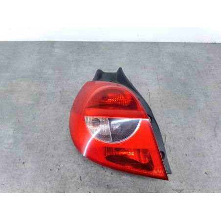 LAMPA TYLNA LEWA RENAULT CLIO III 1.5 DCI 105KM 1.5 DCI 2006 NV676 105 4747 