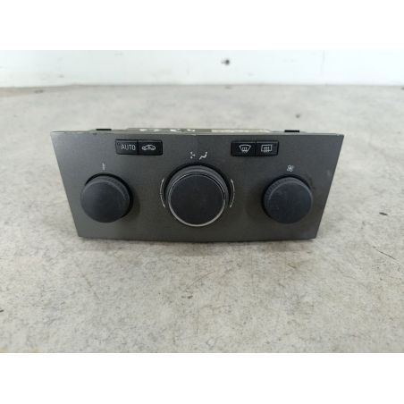 PANEL NAWIEWU OPEL ZAFIRA B 1.8 16V 140KM 1.8 16V 2007 13231053 Z157 140 4323 