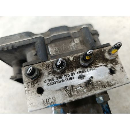 ABS PUMP NISSAN TIIDA 1.8 16V 125KM 1.8 16V 2008 47660EM00C  0265235122  0265950572  BOSCH K32 125 4833 