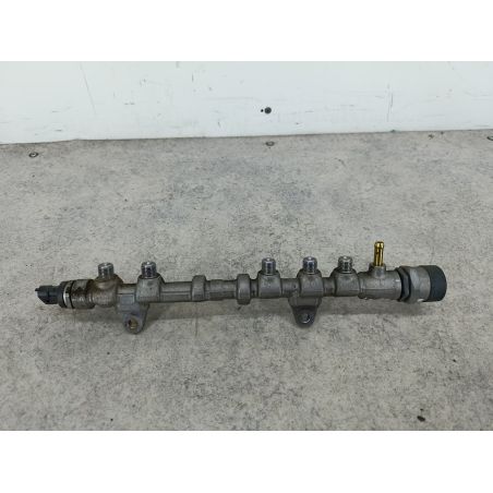 LISTWA WTRYSKOWA DIESEL OPEL CORSA D FL 1.3 CDTI 75KM 1.3 CDTI 2011 55573467  0445214224  BOSCH Z157 75 4457 