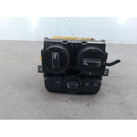 PANEL NAWIEWU MERCEDES-BENZ VITO W639 2.2 CDI 2.2 CDI 111 2007 A6394460728KZ A6394450105KZ 9147 116 4786 