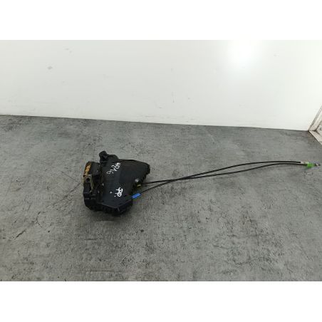 ZAMEK DRZWI PRAWY PRZÓD TOYOTA AVENSIS II T25 2.0 D-4D 116KM 2.0 D-4D 2003 8P4 116 4816 