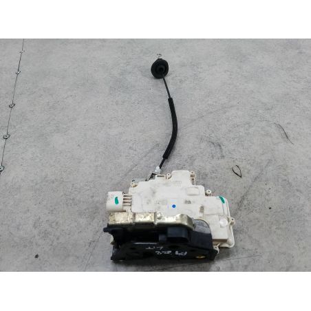 ZAMEK DRZWI LEWY TYŁ AUDI A4 B8 2.0 TDI 143KM 2.0 TDI 2009 8K0839015 LY9B 140 4884 