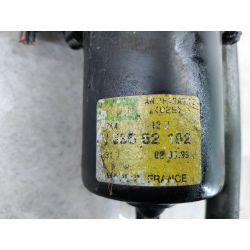 MECHANIZM WYCIERACZEK OPEL MOVANO A 2.5 D 80KM2.5 D199953552102  VALEO0389804811                                            