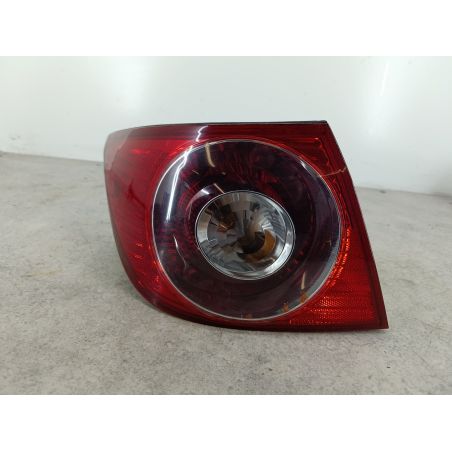 LAMPA TYLNA LEWA CHEVROLET EPICA 2.0 D 2007 150 4825 