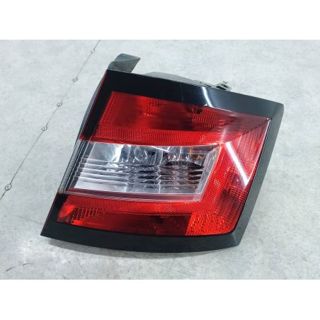 LAMPA TYLNA PRAWA SKODA FABIA III 1.0 TSI 95KM 1.0 TSI 2017 6V6945096  LF7Y 95 4906 