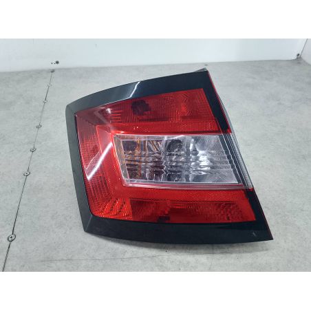 LAMPA TYLNA LEWA SKODA FABIA III 1.0 TSI 95KM 1.0 TSI 2017 6V6945095 62421901 LF7Y 95 4906 