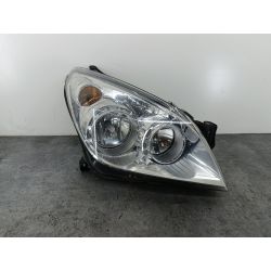 LAMPA PRZÓD PRAWA OPEL ASTRA H 1.7 CDTI 100KM1.7 CDTI20071EG270370-52  93190070RH  HELLAZ1631004744                                            
