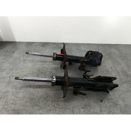 AMORTYZATORY PRZÓD KOMPLET TOYOTA AVENSIS II T25 2.0 D-4D 116KM 2.0 D-4D 2003 757229L  757230L  JGM1029T 8P4 116 4816 