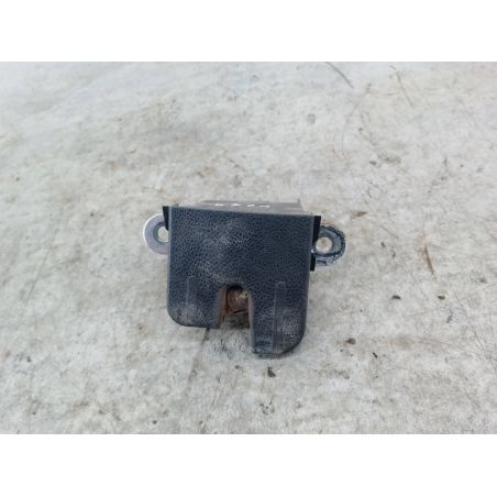 ZAMEK KLAPY VW GOLF V 1.9 TDI 90KM 1.9 TDI 2007 3C9827645A LA7T 90 4771 