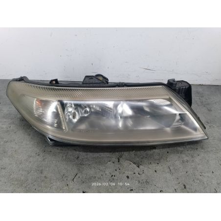 LAMPA PRZÓD PRAWA XENON RENAULT LAGUNA II 1.8 16V 120KM 1.8 16V 2002 8200163324 89006907  VALEO NV676 120 4855 