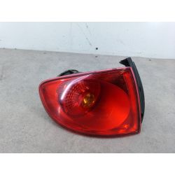 LAMPA TYLNA LEWA SEAT ALTEA 1.6 102KM1.6 8V20055P0945095D LS7Y1024883                                            