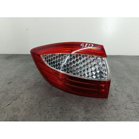 LAMPA TYLNA LEWA FORD MONDEO MK4 1.8 TDCI 1.8 TDCI 2008 7S71-13405-B D8 125 4822 