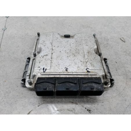 KOMPUTER, STEROWNIK RENAULT MASTER II 2.2 DCI 2001 8200106111 0281010320  BOSCH 0389 90 4794 