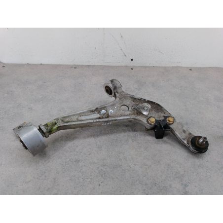 WAHACZ PRAWY PRZÓD NISSAN X-TRAIL I T30 2.2 DI 114KM 2.2 DI 2001 KH3 114 4687 