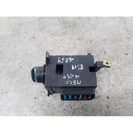 WŁĄCZNIK ŚWIATEŁ MERCEDES-BENZ KLASA A W168 1.7 CDI 95KM 1.7 CDI A170 2001 1685450104 761 95 4859 