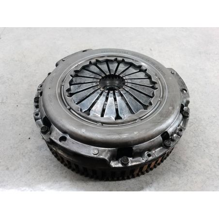 KOŁO DWUMASOWE KOMPLETNE KIA CEE'D I 1.6 CRDI 115KM 1.6 CRDI 2006 3000950504  SACHS 9S 115 4775 