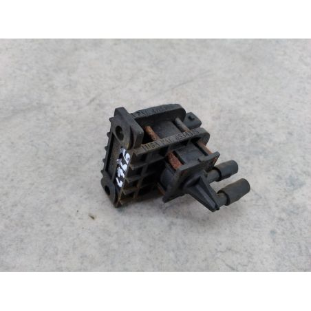 ZAWOREK PODCIŚNIENIA VW TRANSPORTER T4 2.5 TDI 102KM 2.5 TDI 2002 701906283 102 4756 