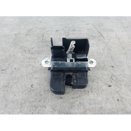 ZAMEK KLAPY VW GOLF PLUS I 1.4 16V 2004 LC9Z 75 4729 