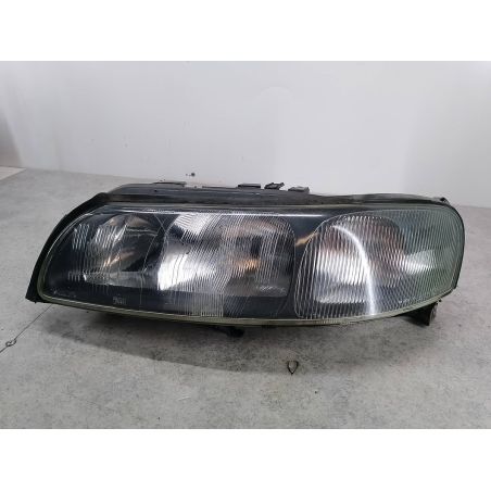 LAMPA PRZÓD LEWA VOLVO V70 II 2.4 140KM 2.4 20V 2002 89006878 8662919 601-46 140 4712 