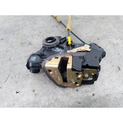 ZAMEK DRZWI LEWY PRZÓD TOYOTA COROLLA VERSO II 2.0 D-4D 116KM2.0 D-4D20051C01164161                                            