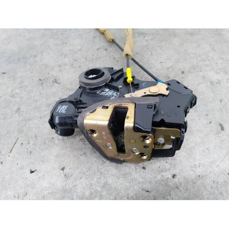 ZAMEK DRZWI LEWY PRZÓD TOYOTA COROLLA VERSO II 2.0 D-4D 116KM 2.0 D-4D 2005 1C0 116 4161 