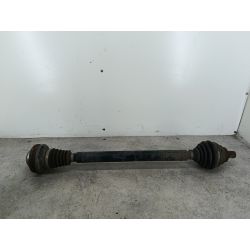 PÓŁOŚ PRAWA PRZÓD VW PASSAT B7 2.0 TDI 140KM2.0 TDI2011LK7X1404671                                            