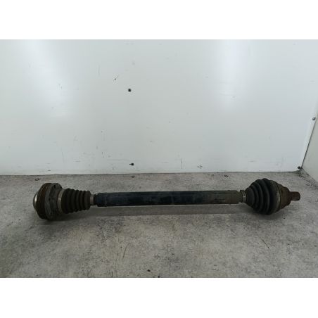 PÓŁOŚ PRAWA PRZÓD VW PASSAT B7 2.0 TDI 140KM 2.0 TDI 2011 LK7X 140 4671 