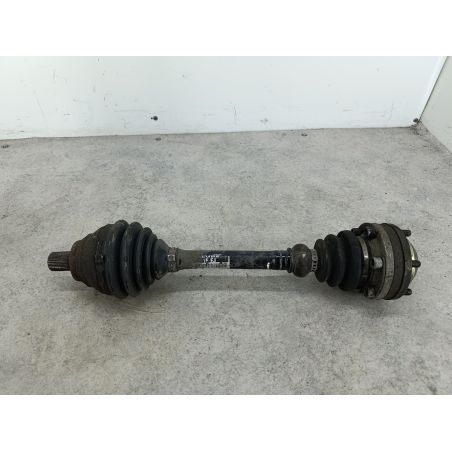 PÓŁOŚ LEWA PRZÓD VW PASSAT B7 2.0 TDI 140KM 2.0 TDI 2011 1K0407271EE LK7X 140 4671 