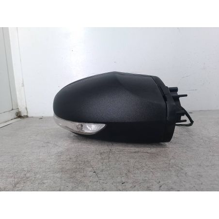 LUSTERKO PRAWE MERCEDES-BENZ KLASA A W169 2.0 CDI 109KM 2.0 CDI A180 2005 A314041B 761 109 4937 