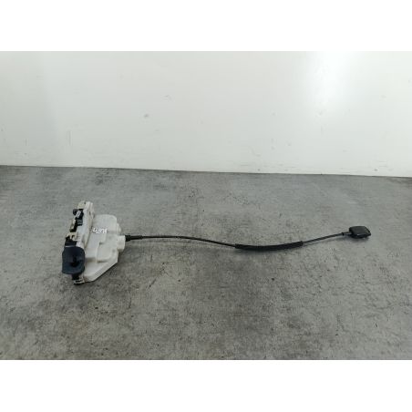 ZAMEK DRZWI LEWY PRZÓD NISSAN PRIMERA III P12 2.2 DI 126KM 2.2 DI 2002 BW9 126 4814 