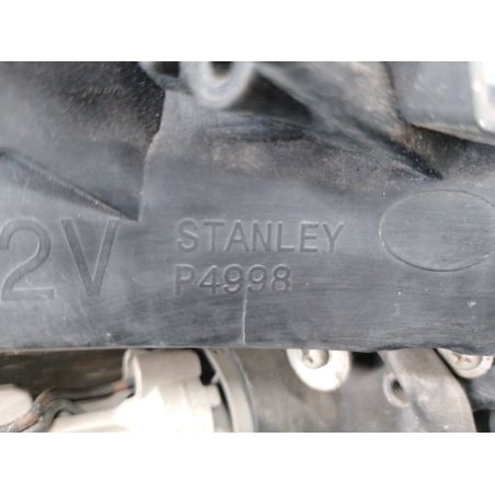 LAMPA PRZÓD LEWA MAZDA 5 I 2.0 MZR-CD 2005 C235-51040 P4998 32S 143 4964 