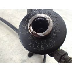 WTRYSKIWACZ VOLVO XC90 I 2.4 D 163KM2.4 D520058658352  452-261634916                                            