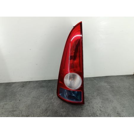 LAMPA TYLNA LEWA RENAULT ESPACE IV 3.5 V6 245KM 3.5 V6 2003 8200027153 TEA19 240 4569 