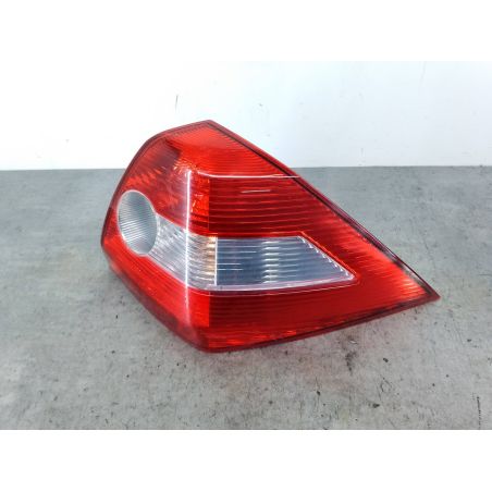 LAMPA TYLNA PRAWA RENAULT MEGANE II 1.6 16V 115KM 1.6 16V 2003 115 5012 