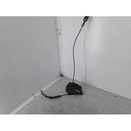 ZAMEK DRZWI PRAWY PRZÓD RENAULT MODUS 1.6 16V 110KM 1.6 16V 2006 NV603 110 5061 