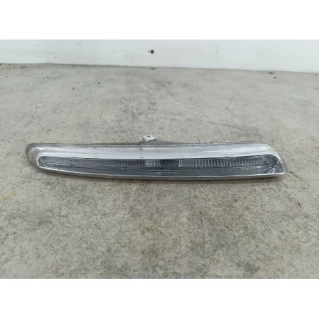 LAMPA POZYCYJNA PRAWA PEUGEOT 807 2.2 HDI 128KM 2.2 HDI 2004  EYJ 128 4929 