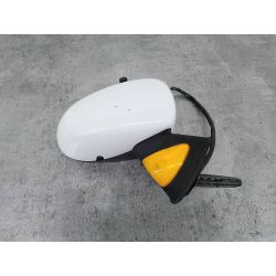 LUSTERKO PRAWE RENAULT MODUS 1.4 16V 98KM1.4 16V2006E903110080V369985039                                            