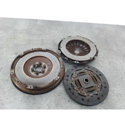 SPRZĘGŁO KOMPLETNE CITROEN C4 I 1.6 HDI 92KM1.6 HDI20069639780480EZW924880                                            