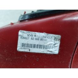 LAMPA TYLNA PRAWA RENAULT CLIO III FL 1.2 16V20118200886946 8200776050  0V369755011                                            