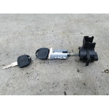 STACYJKA OPEL CORSA C 1.7 DI 65KM 1.7 DI 2001 09146299 Z157 65 4961 