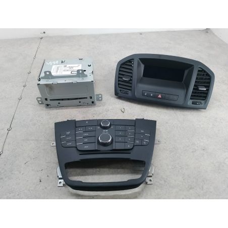 ZESTAW MULTIMEDIALNY OPEL INSIGNIA A 2.0 CDTI 160KM 2.0 CDTI 2011 20983513 12844841G 13321292 A2C53363871 Z179 160 4997 