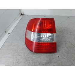LAMPA TYLNA LEWA VW POLO IV 9N 1.4 16V 75KM1.4 16V2003LA7W754959                                            