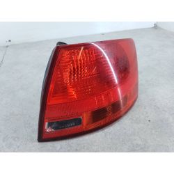 LAMPA TYLNA PRAWA AUDI A4 B7 2.0 TFSI 200KM2.0 TFSI20058E9945096E 484002LY1Q2004934                                            