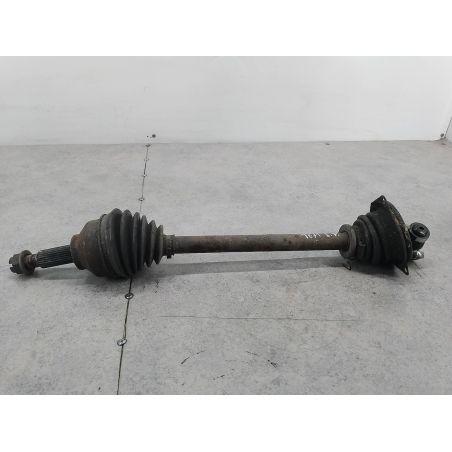 PÓŁOŚ LEWA PRZÓD RENAULT TRAFIC II 1.9 DCI 1.9 DCI 2006 D31 100 4871 