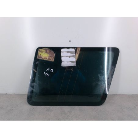 SZYBA BOCZNA PRAWA WKLEJANA LAND ROVER DISCOVERY II 2.5 TD5 139KM 2.5 TD5 1999 642 139 4996 