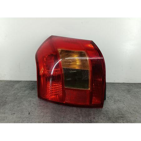LAMPA TYLNA LEWA TOYOTA COROLLA E12 1.4 16V 2002  KOITO 199 97 4931 