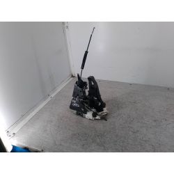 ZAMEK DRZWI PRAWY PRZÓD MERCEDES-BENZ KLASA A W169 2.0 CDI 109KM2.0 CDI A180200516972028357611094937                                            