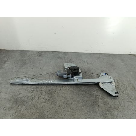 PODNOŚNIK SZYBY PRAWY PRZÓD CITROEN BERLINGO II FL 1.6 HDI 92KM 1.6 HDI 2015 9680557880  EWP 92 4487 